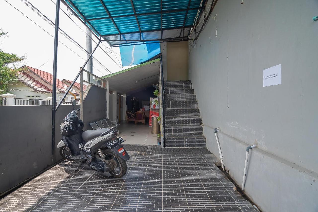 מלון Kualakapuas Reddoorz Syariah At Jalan Cilik Riwut Kapuas מראה חיצוני תמונה