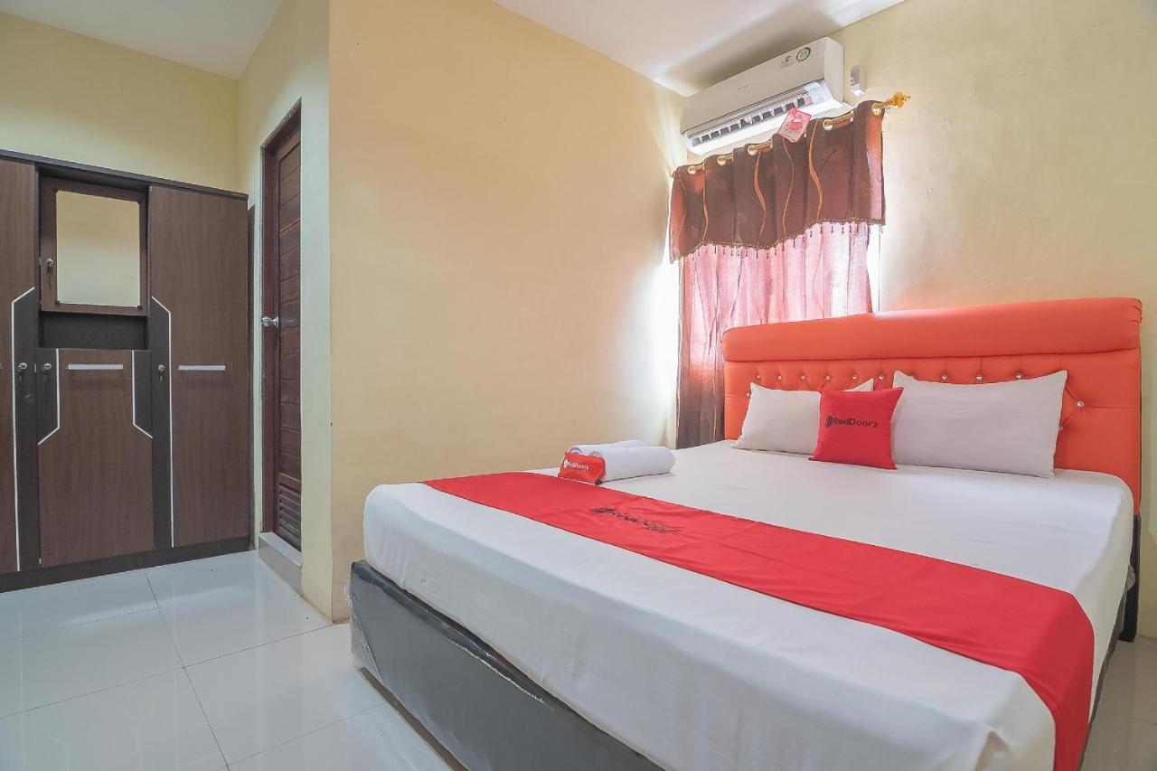 מלון Kualakapuas Reddoorz Syariah At Jalan Cilik Riwut Kapuas מראה חיצוני תמונה