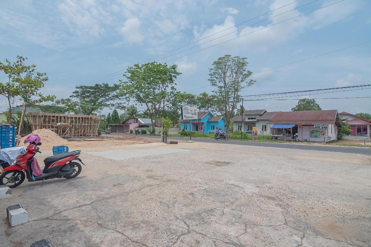 מלון Kualakapuas Reddoorz Syariah At Jalan Cilik Riwut Kapuas מראה חיצוני תמונה