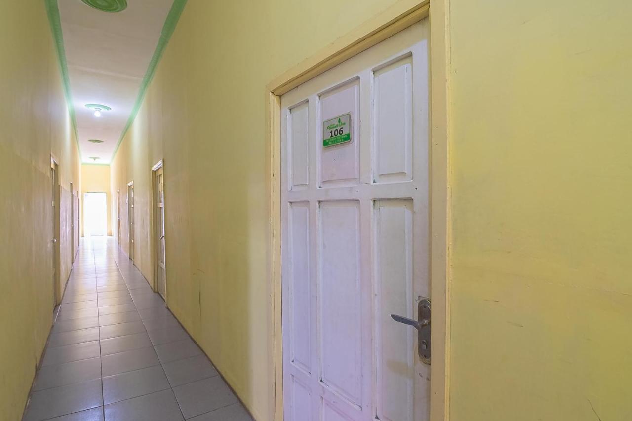 מלון Kualakapuas Reddoorz Syariah At Jalan Cilik Riwut Kapuas מראה חיצוני תמונה